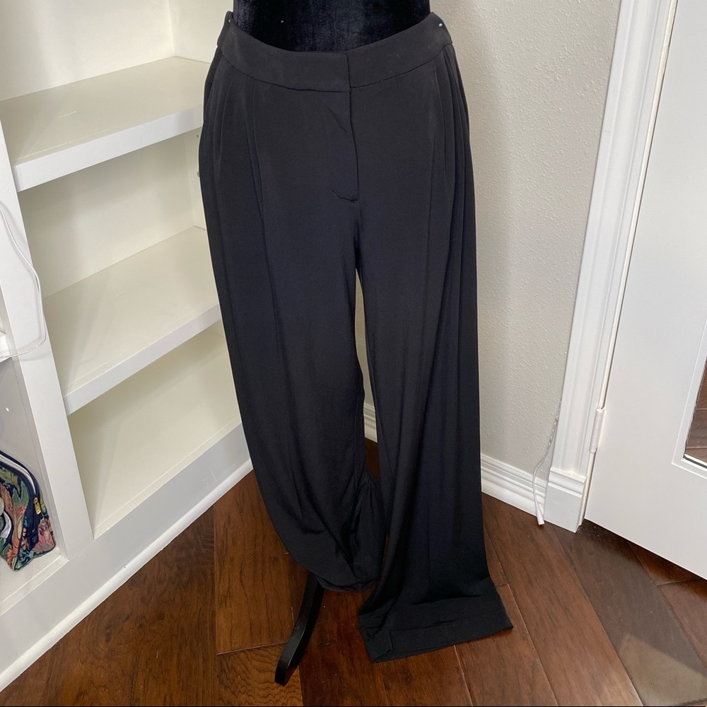 Brand New Wide Leg Mid Rise Pants, Size 6R